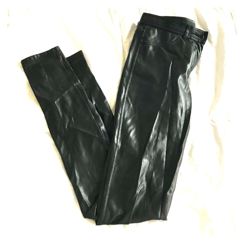 Wilfred Free from Aritzia! Size 2!